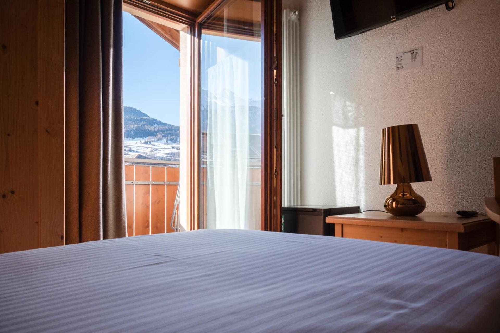 Olimpia Hotel Bormio Exterior photo