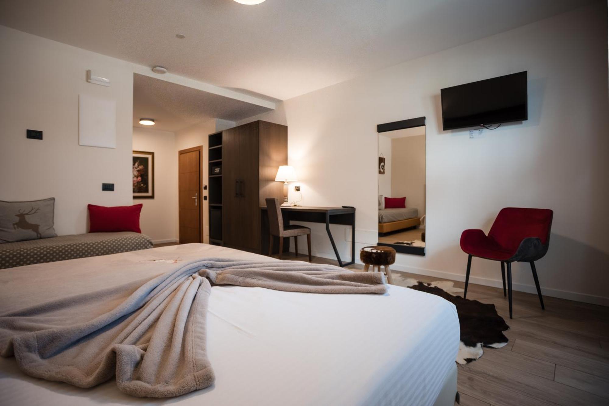 Olimpia Hotel Bormio Exterior photo